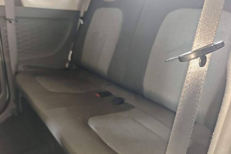 Used Wuling Hongguang MINIEV 2022 Macaron Fashion Model Lithium Iron Phosphate Left Rear Seat