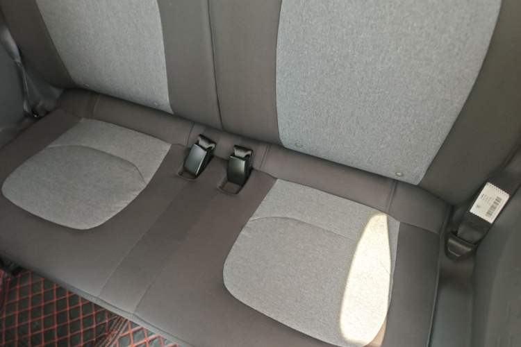 Used Wuling Hongguang MINIEV 2022 Macaron Premium Model – Lithium Iron Phosphate Left Rear Seat
