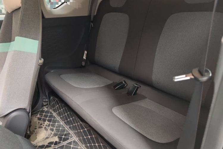 Used Wuling Hongguang MINIEV 2022 Macaron Premium Model – Lithium Iron Phosphate Left Rear Seat