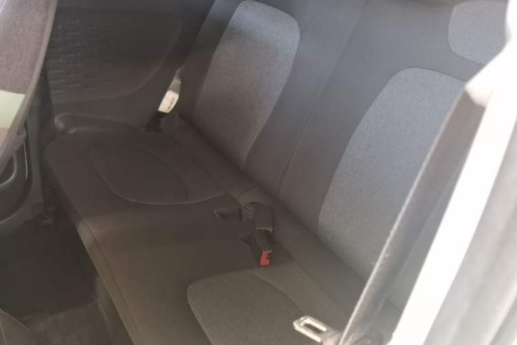 Used Wuling Hongguang MINIEV 2022 Macaron Premium Model – Lithium Iron Phosphate Left Rear Seat