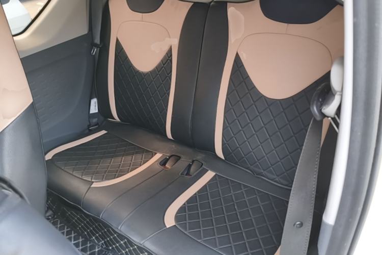 Used Wuling Hongguang MINIEV 2022 Macaron Fashion Model Lithium Iron Phosphate Left Rear Seat