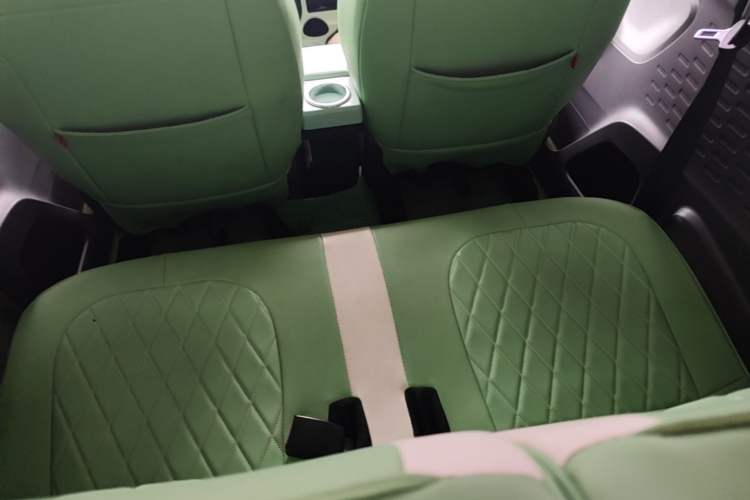 Used Wuling Hongguang MINIEV 2022 Macaron Premium Model – Lithium Iron Phosphate Left Rear Seat