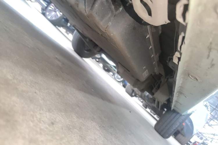 Used Wuling Hongguang MINIEV 2022 Macaron Fashion Model Lithium Iron Phosphate Left Side Sill