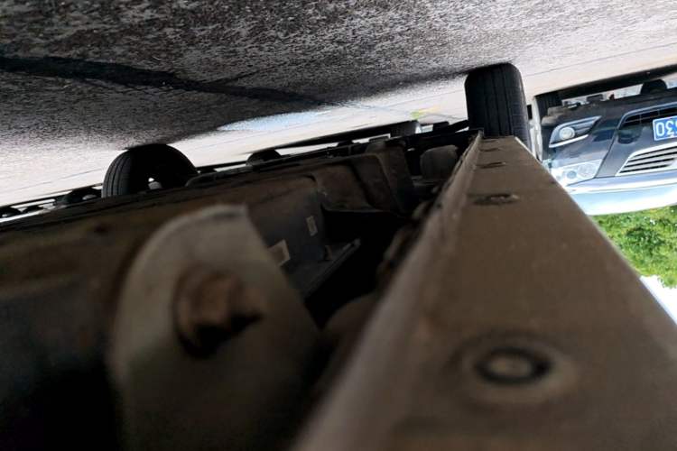 Used Wuling Hongguang MINIEV 2022 Macaron Premium Model – Lithium Iron Phosphate Left Side Sill