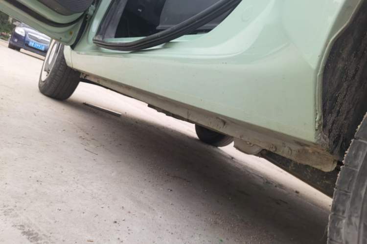 Used Wuling Hongguang MINIEV 2022 Macaron Premium Model – Lithium Iron Phosphate Left Side Sill