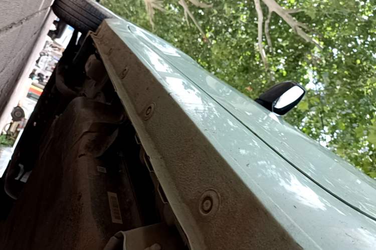 Used Wuling Hongguang MINIEV 2022 Macaron Premium Model – Lithium Iron Phosphate Left Side Sill