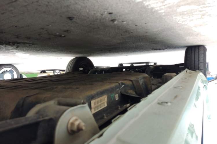 Used Wuling Hongguang MINIEV 2022 Macaron Premium Model – Lithium Iron Phosphate Left Side Sill