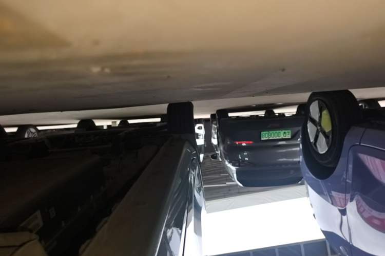 Used Wuling Hongguang MINIEV 2022 Macaron Fashion Model Lithium Iron Phosphate Left Side Sill