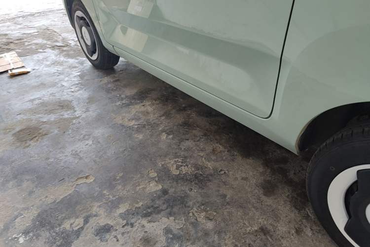 Used Wuling Hongguang MINIEV 2022 Macaron Premium Model – Lithium Iron Phosphate Left Side Sill