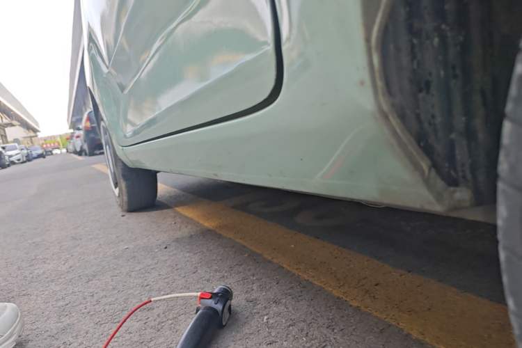Used Wuling Hongguang MINIEV 2022 Macaron Fashion Edition Lithium-Nickel-Cobalt-Alpha-oxide Left Side Sill