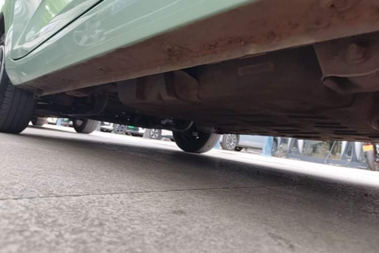 Used Wuling Hongguang MINIEV 2022 Macaron Premium Model – Lithium Iron Phosphate Left Side Sill