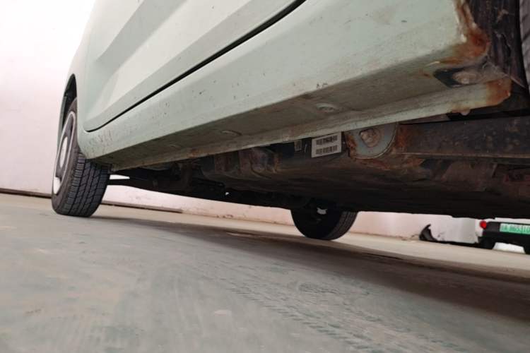 Used Wuling Hongguang MINIEV 2022 Macaron Premium Model – Lithium Iron Phosphate Left Side Sill
