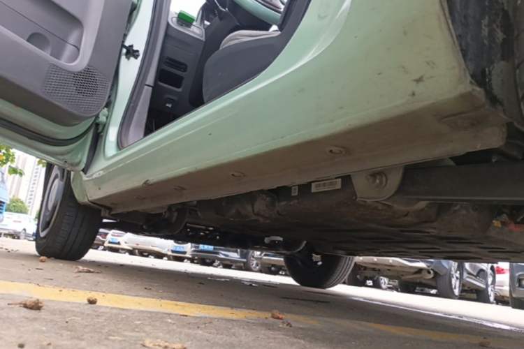Used Wuling Hongguang MINIEV 2022 Macaron Premium Model – Lithium Iron Phosphate Left Side Sill