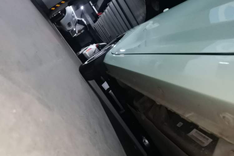 Used Wuling Hongguang MINIEV 2022 Macaron Premium Model – Lithium Iron Phosphate Left Side Sill