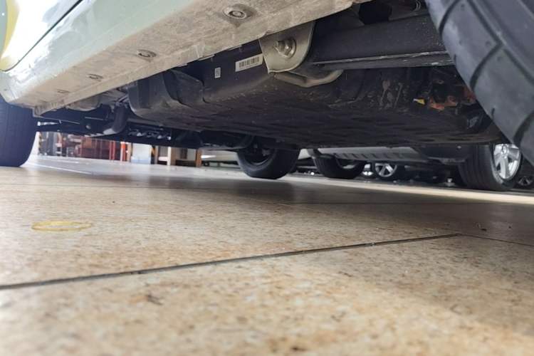 Used Wuling Hongguang MINIEV 2022 Macaron Premium Model – Lithium Iron Phosphate Left Side Sill