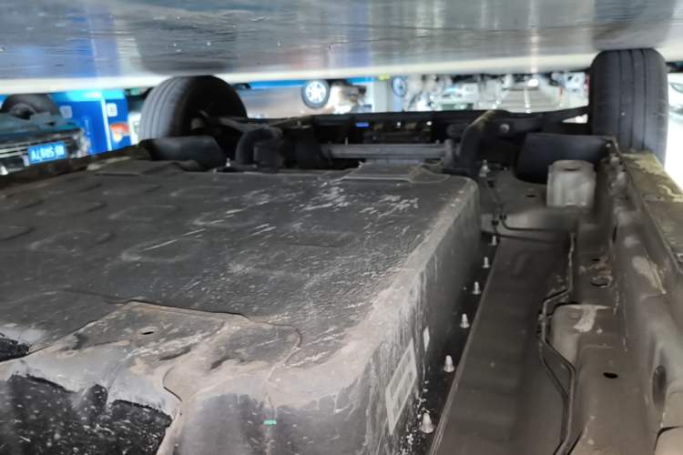 Used Wuling Hongguang MINIEV 2022 Macaron Fashion Edition Lithium-Nickel-Cobalt-Alpha-oxide Left Side Sill