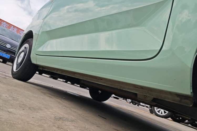 Used Wuling Hongguang MINIEV 2022 Macaron Fashion Model Lithium Iron Phosphate Left Side Sill