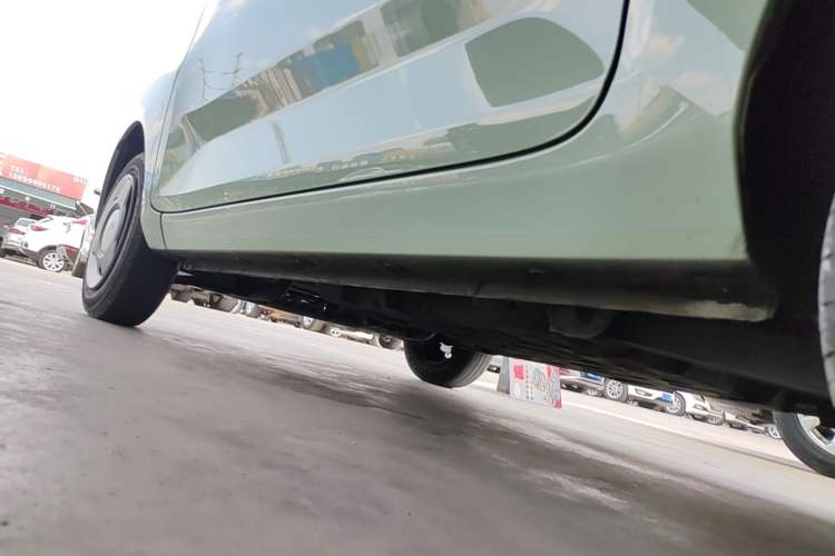 Used Wuling Hongguang MINIEV 2022 Macaron Premium Model – Lithium Iron Phosphate Left Side Sill