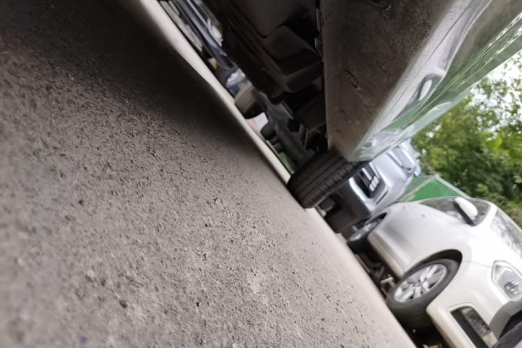 Used Wuling Hongguang MINIEV 2022 Macaron Premium Model – Lithium Iron Phosphate Left Side Sill