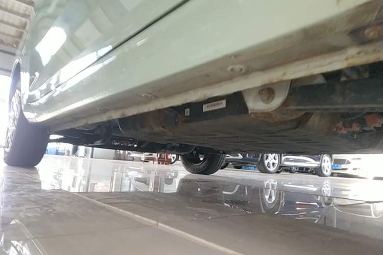 Used Wuling Hongguang MINIEV 2022 Macaron Premium Model – Lithium Iron Phosphate Left Side Sill