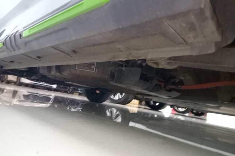 Used Wuling Hongguang MINIEV 2022 GAMEBOY 300km Enthusiast Model with Lithium Iron Phosphate Left Side Sill