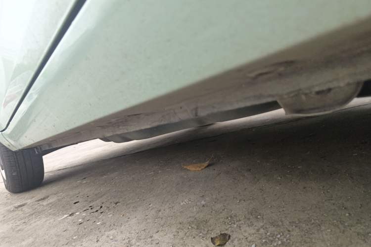 Used Wuling Hongguang MINIEV 2022 Macaron Colorful Edition Lithium-Ion Battery Left Side Sill