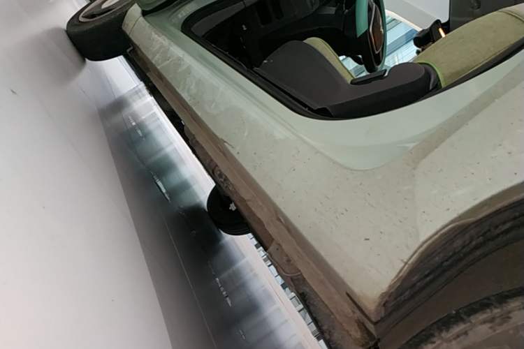 Used Wuling Hongguang MINIEV 2022 Macaron Premium Model – Lithium Iron Phosphate Left Side Sill