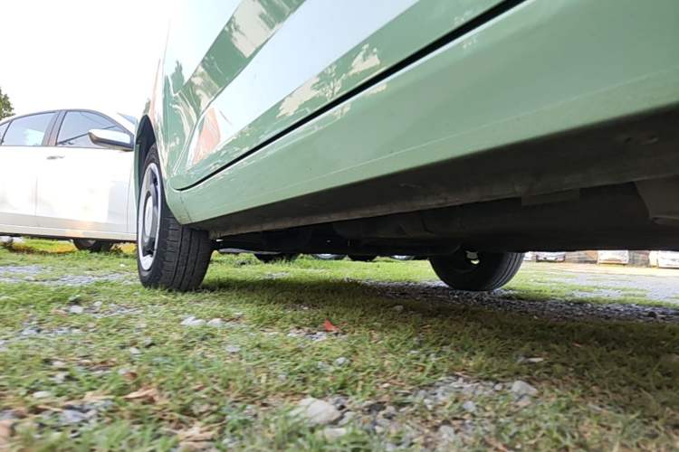 Used Wuling Hongguang MINIEV 2022 Macaron Premium Model – Lithium Iron Phosphate Left Side Sill