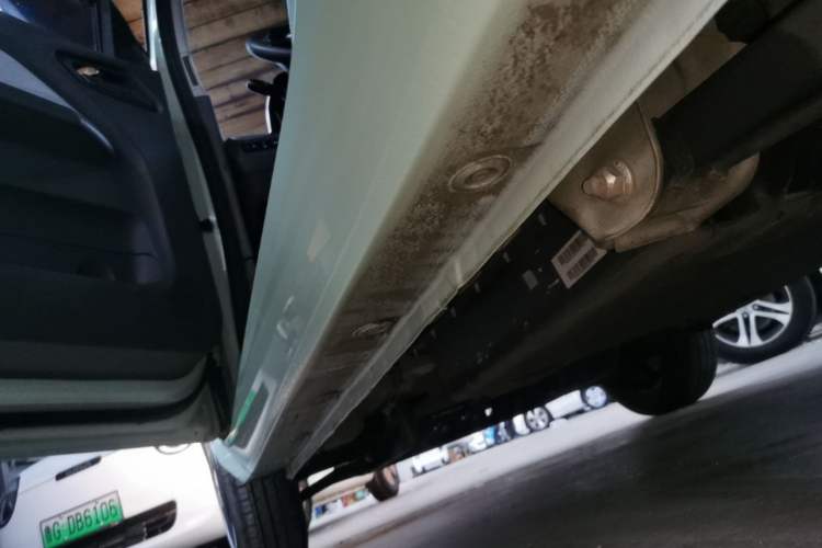 Used Wuling Hongguang MINIEV 2022 Macaron Fashion Model Lithium Iron Phosphate Left Side Sill