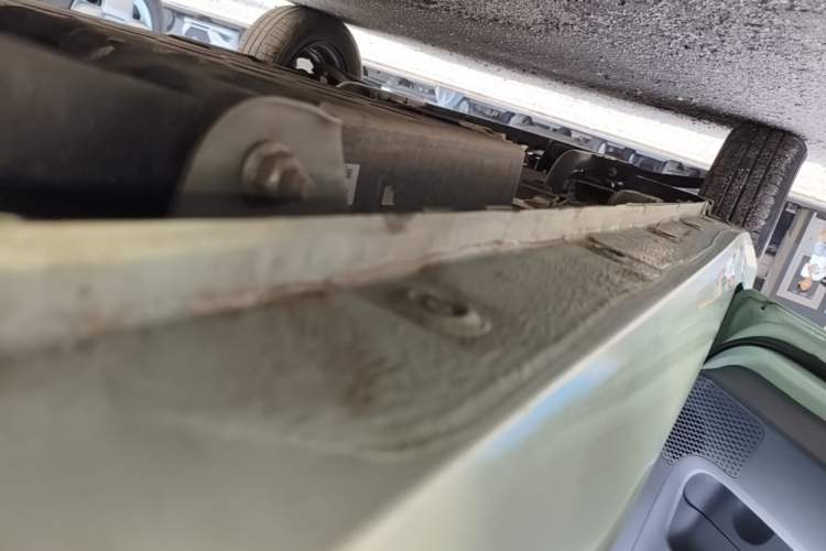 Used Wuling Hongguang MINIEV 2022 Macaron Fashion Model Lithium Iron Phosphate Left Side Sill