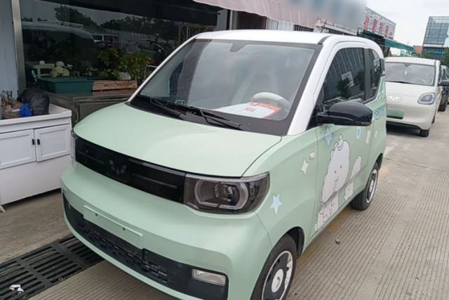 Used Wuling Hongguang MINIEV 2022 Macaron Premium Model – Lithium Iron Phosphate