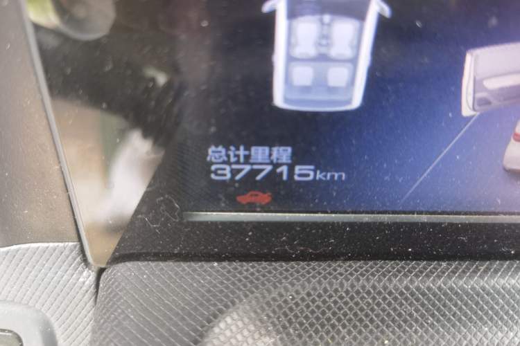 Used Wuling Hongguang MINIEV 2022 Macaron Premium Model – Lithium Iron Phosphate Odometer Close Up