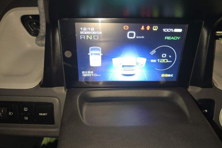 Used Wuling Hongguang MINIEV 2022 Macaron Fashion Edition Lithium-Nickel-Cobalt-Alpha-oxide Odometer Close Up