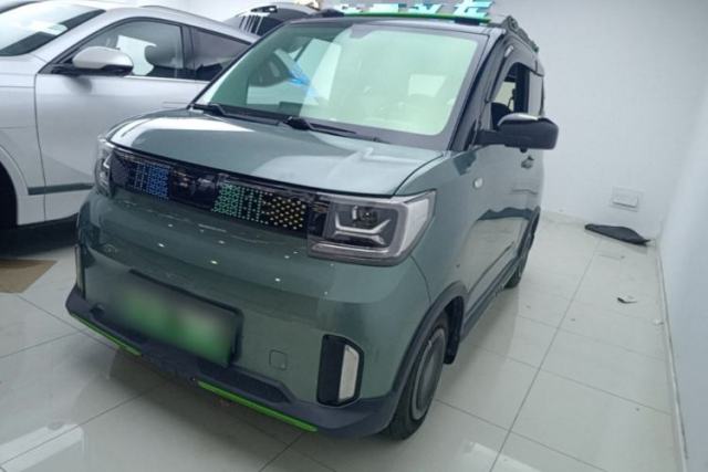 Ojetý Wuling Hongguang MINIEV 2022 GAMEBOY 300km Enthusiast Model with Lithium Iron Phosphate