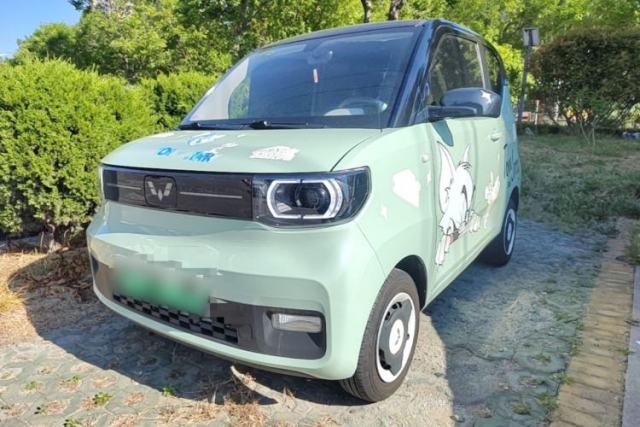 Used Wuling Hongguang MINIEV 2022 Macaron Premium Model – Lithium Iron Phosphate