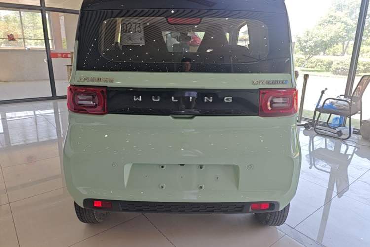 Used Wuling Hongguang MINIEV 2022 Macaron Premium Model – Lithium Iron Phosphate Rear