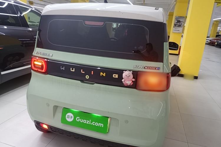 Used Wuling Hongguang MINIEV 2022 Macaron Fashion Model Lithium Iron Phosphate Rear
