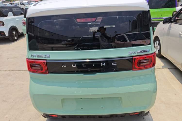 Used Wuling Hongguang MINIEV 2022 Macaron Premium Model – Lithium Iron Phosphate Rear