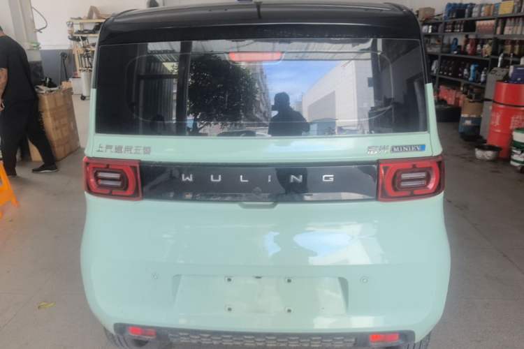 Used Wuling Hongguang MINIEV 2022 Macaron Premium Model – Lithium Iron Phosphate Rear