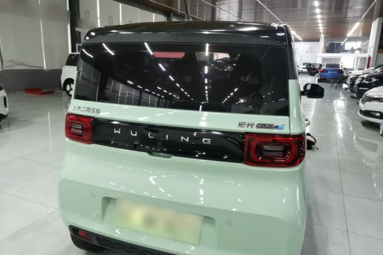Used Wuling Hongguang MINIEV 2022 Macaron Fashion Model Lithium Iron Phosphate Rear