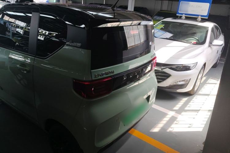 Used Wuling Hongguang MINIEV 2022 Macaron Premium Model – Lithium Iron Phosphate Rear