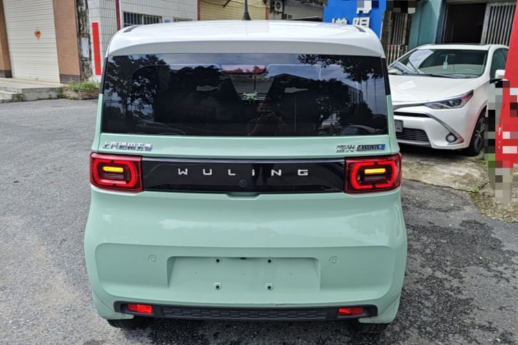 Used Wuling Hongguang MINIEV 2022 Macaron Fashion Model Lithium Iron Phosphate Rear