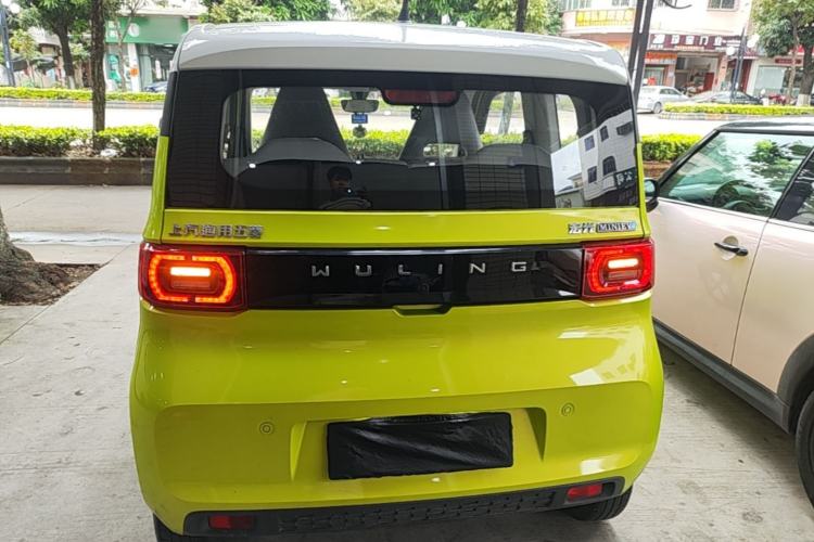 Used Wuling Hongguang MINIEV 2022 Macaron-Color Edition Lithium Iron Phosphate Rear