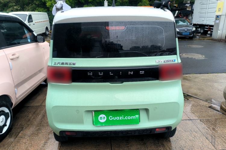 Used Wuling Hongguang MINIEV 2022 Macaron Fashion Model Lithium Iron Phosphate Rear