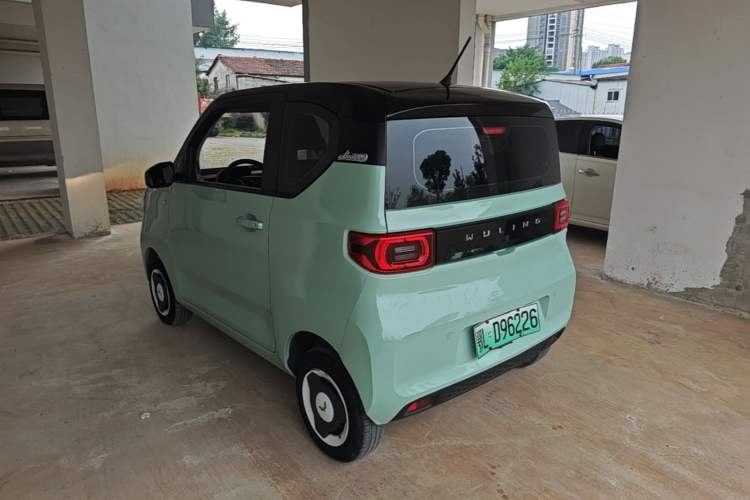 Used Wuling Hongguang MINIEV 2022 Macaron Fashion Model Lithium Iron Phosphate Rear Left 45 Deg