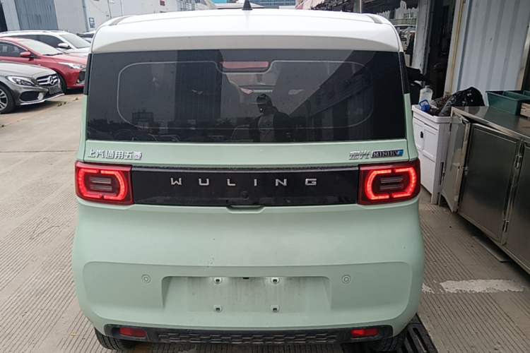 Used Wuling Hongguang MINIEV 2022 Macaron Premium Model – Lithium Iron Phosphate Rear