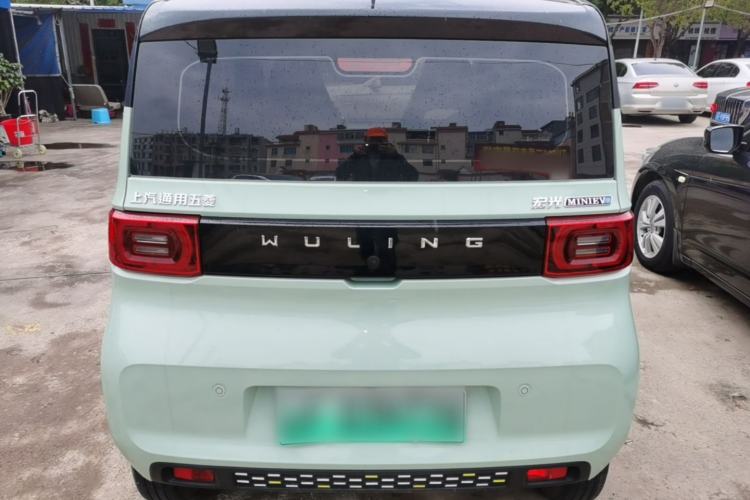Used Wuling Hongguang MINIEV 2022 Macaron Fashion Model Lithium Iron Phosphate Rear