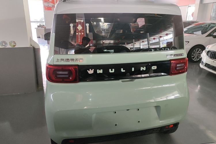 Used Wuling Hongguang MINIEV 2022 Macaron Fashion Model Lithium Iron Phosphate Rear