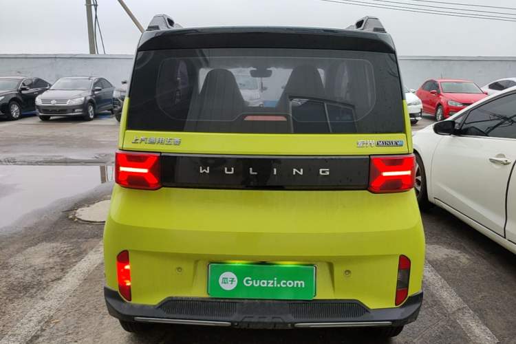 Used Wuling Hongguang MINIEV 2022 GAMEBOY 200km Gaming Edition with Lithium Iron Phosphate Rear