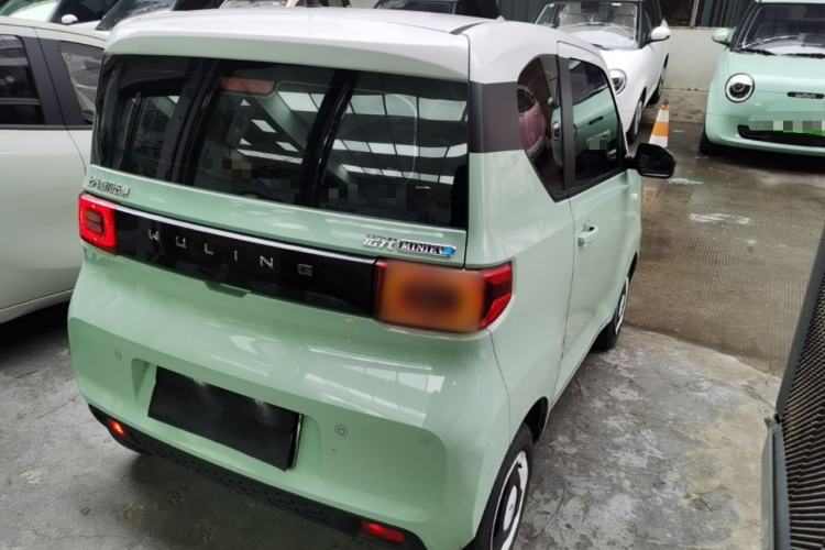 Used Wuling Hongguang MINIEV 2022 Macaron Fashion Model Lithium Iron Phosphate Rear Right 45 Deg